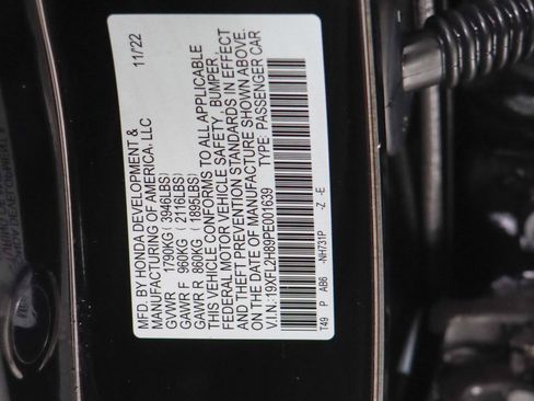 Used 2023 Honda Civic Sport image 30