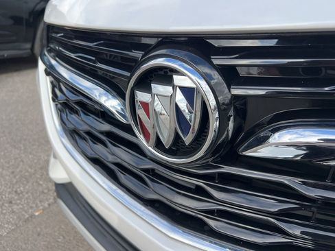 Used 2020 Buick Encore GX Select image 11