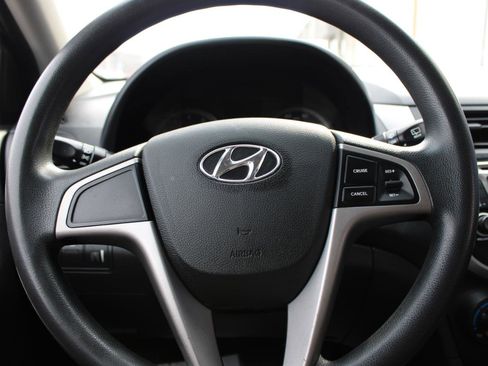 Used 2017 Hyundai Accent SE image 16