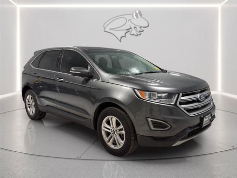 Used 2017 Ford Edge SEL w/ Equipment Group 201A AWD/4WD image 7