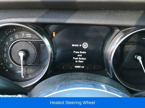 Used 2023 Jeep Wrangler Unlimited Sahara w/ Cold Weather Group AWD/4WD image 9