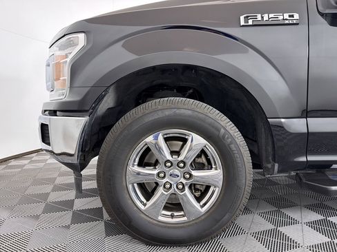 Used 2018 Ford F150 XLT w/ Equipment Group 302A Luxury image 19