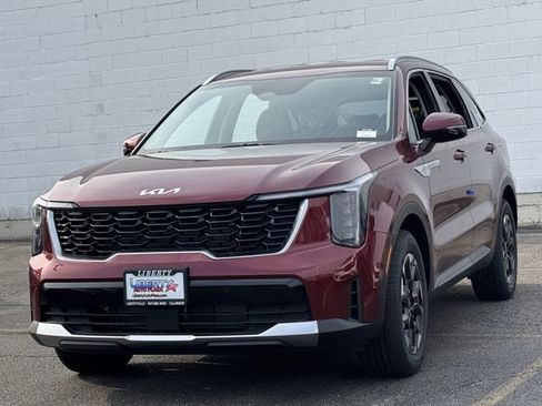 New 2025 Kia Sorento S image 32