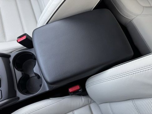 Certified 2025 MAZDA CX-5 AWD 2.5 S w/ Preferred Package image 19