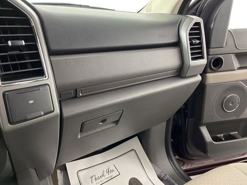 Used 2020 Ford Expedition XLT image 37