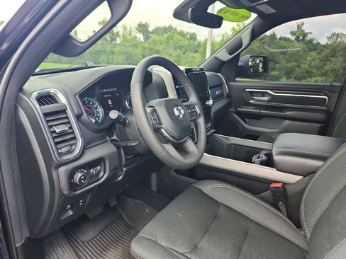 Used 2025 RAM 1500 Big Horn AWD/4WD image 14