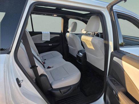 Certified 2025 Lexus TX 350 FWD w/ Technology Package image 16