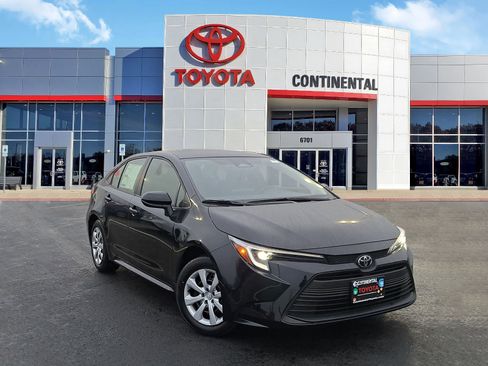 New 2026 Toyota Corolla LE image 1