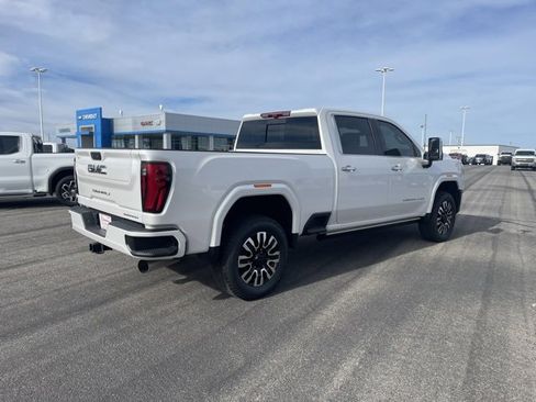 Used 2024 GMC Sierra 2500 Denali Ultimate image 6