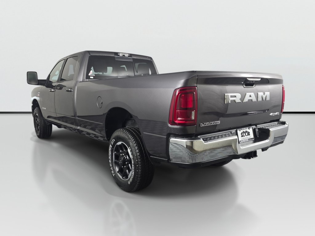 New 2026 RAM 2500 Laramie AWD/4WD image 7