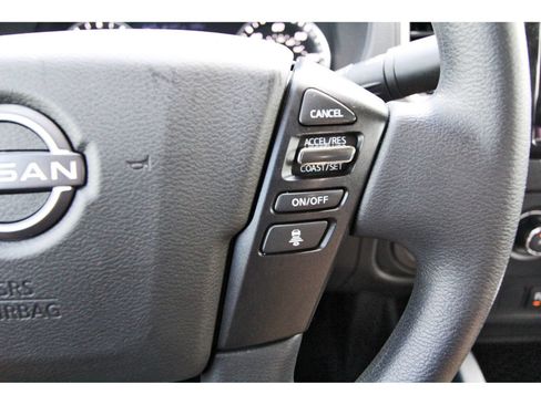 Used 2023 Nissan Frontier SV w/ Technology Package RWD image 16