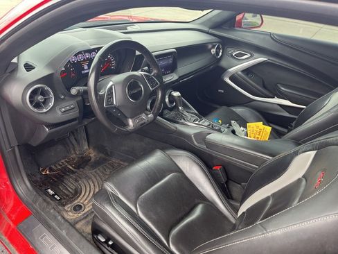 Used 2019 Chevrolet Camaro SS image 20