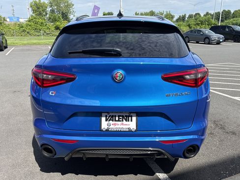 Certified 2023 Alfa Romeo Stelvio Veloce AWD/4WD image 7