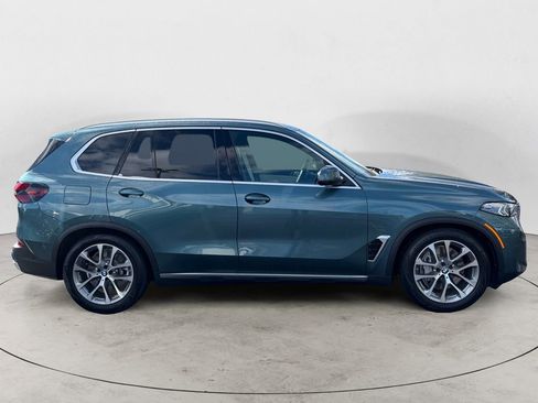 New 2026 BMW X5 xDrive50e w/ Premium Package image 8