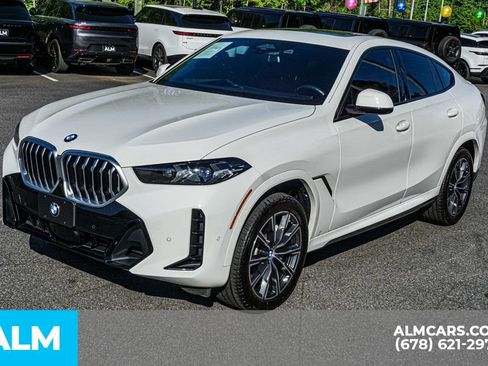 Used 2024 BMW X6 xDrive40i w/ Parking Assistance Package image 16