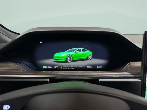 Used 2021 Tesla Model S Plaid image 14