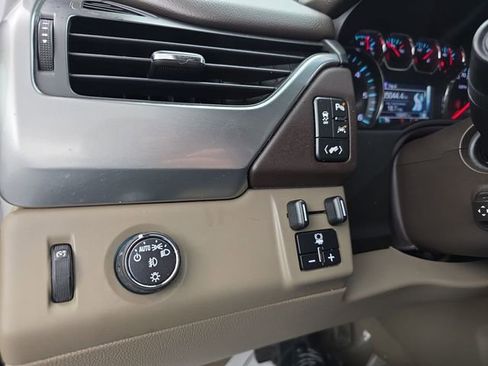 Used 2019 Chevrolet Tahoe LT w/ Luxury Package image 41