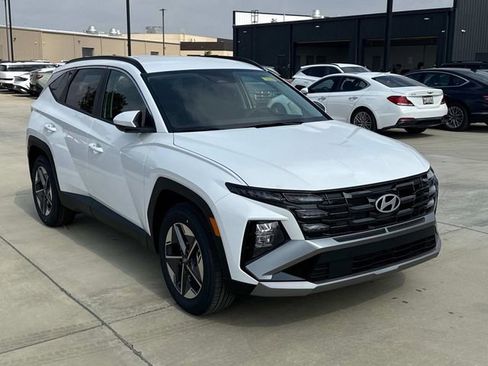 New 2026 Hyundai Tucson SEL image 1