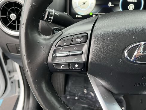 Certified 2022 Hyundai Kona Limited image 21