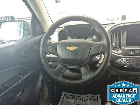 Used 2022 Chevrolet Colorado W/T RWD image 28
