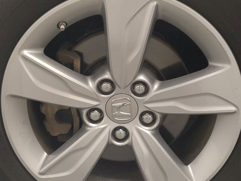 Used 2019 Honda Odyssey EX image 31
