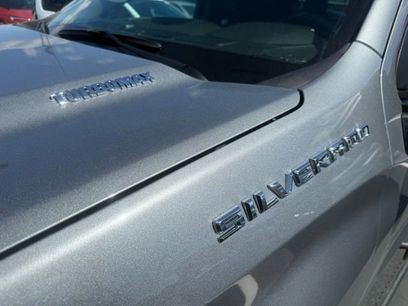 Used 2025 Chevrolet Silverado 1500 Custom