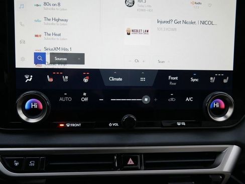 Used 2024 Lexus RX 350 AWD w/ Convenience Package image 22