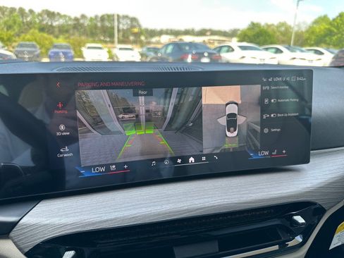 New 2026 BMW 430i Convertible w/ Premium Package RWD image 18