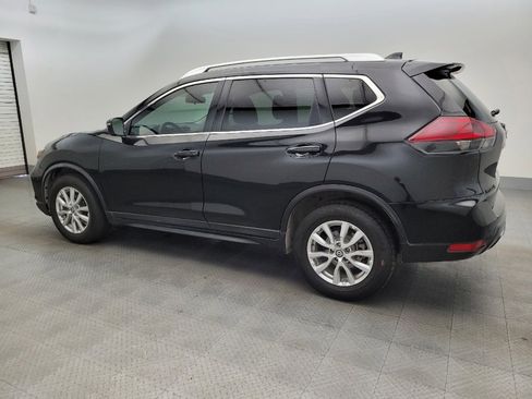 Used 2020 Nissan Rogue SV FWD image 3
