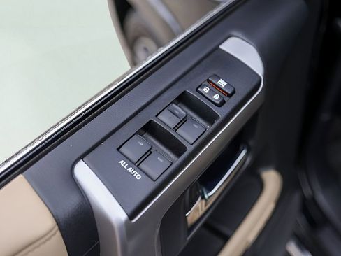 Used 2024 Toyota 4Runner Limited image 26