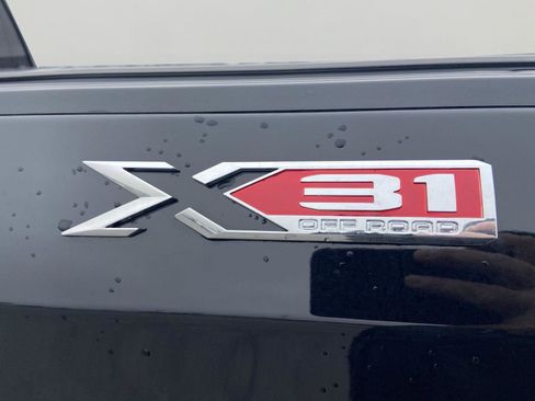 Used 2024 GMC Sierra 1500 Elevation w/ Elevation Premium Package AWD/4WD image 37