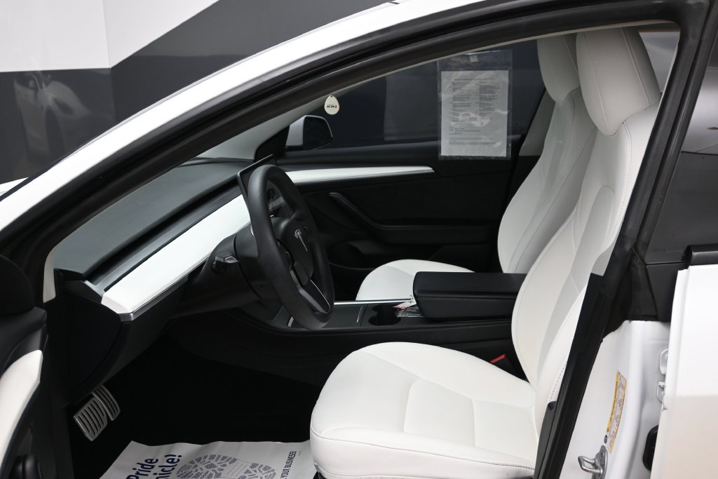 Used 2023 Tesla Model 3 Performance AWD/4WD image 9