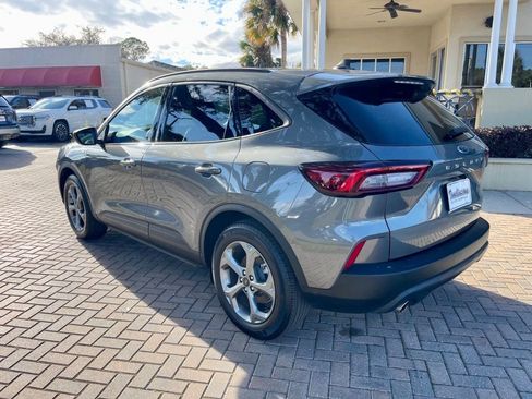 Used 2025 Ford Escape ST-Line image 3