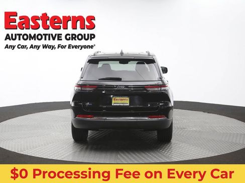 Used 2023 Jeep Grand Cherokee 4WD 4xe image 40