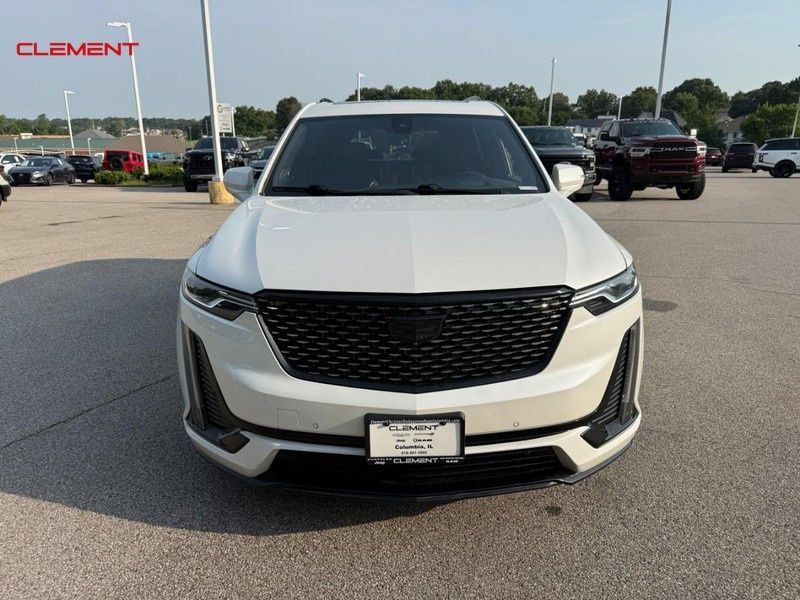 Used 2023 Cadillac XT6 Premium Luxury w/ Technology Package AWD/4WD image 12