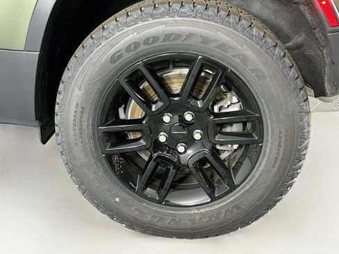 New 2026 Land Rover Defender 110 S AWD/4WD image 28