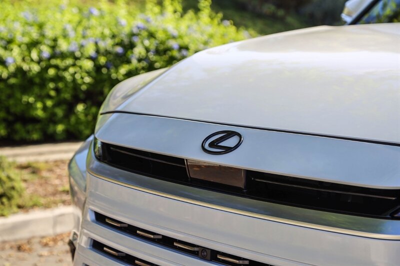Used 2026 Lexus TX 350 FWD w/ Technology Package image 11