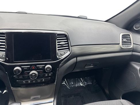 Used 2022 Jeep Grand Cherokee Laredo E AWD/4WD image 55