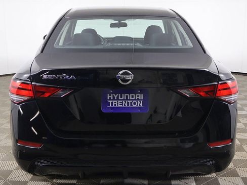 Used 2024 Nissan Sentra S FWD image 9
