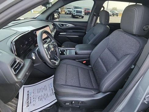 Certified 2024 Chevrolet Traverse LT image 15