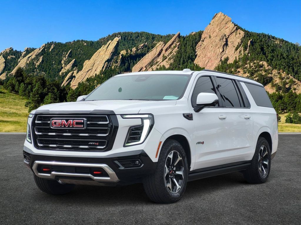Used 2025 GMC Yukon XL AT4 w/ AT4 Premium Plus Package AWD/4WD image 1