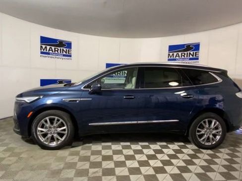 Used 2023 Buick Enclave Essence w/ Experience Buick Package AWD/4WD image 7