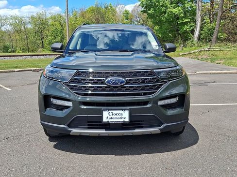 Certified 2022 Ford Explorer XLT w/ Equipment Group 202A AWD/4WD image 5