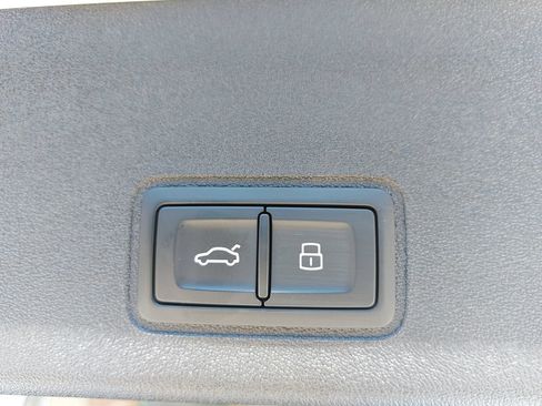 Certified 2026 Audi Q3 quattro 2.0T AWD/4WD image 13