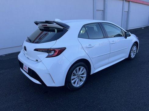 Used 2023 Toyota Corolla SE image 5