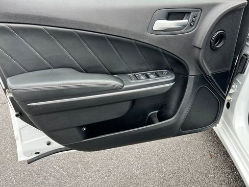 Used 2015 Dodge Charger R/T w/ Plus Group image 19