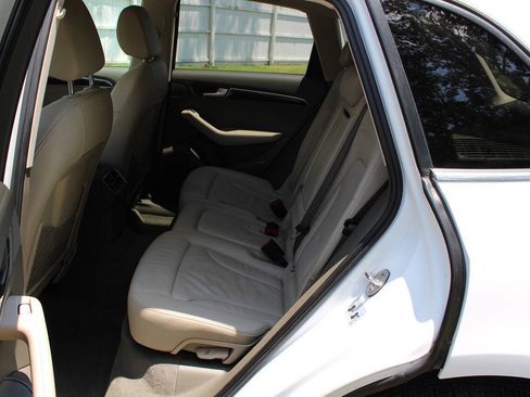 Used 2012 Audi Q5 2.0T Premium AWD/4WD image 30