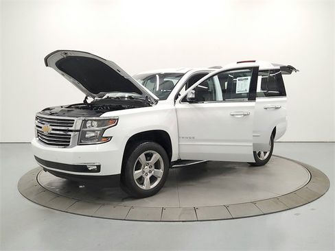 Used 2019 Chevrolet Tahoe Premier image 11