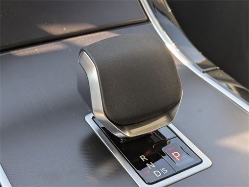 New 2026 Land Rover Range Rover Velar Dynamic SE image 21