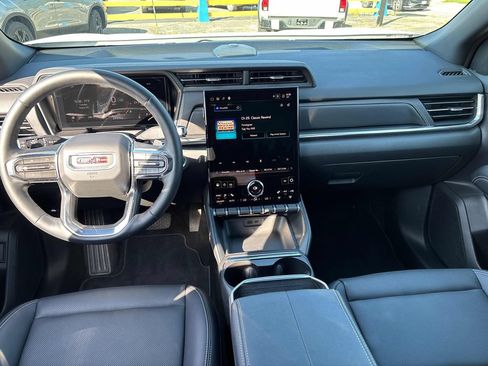 Used 2026 GMC Terrain Elevation w/ Elevation Premium Package AWD/4WD image 20